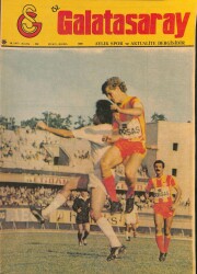 Öz Galatasaray Dergisi 11. Sayı Kasım 1981 - Taraftarlar İsyan Ediyor, Galatasaray Taraftarını Kazandı NDR85692 - Gökçekoleksiyon