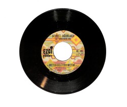 Şevket Uğurluer Ve Arkadaşları - Metin Geliyor Metin/ Kralın Golleri (Halit Kıvanç) PLAK (10/7.5) PLK25616 - Gökçekoleksiyon