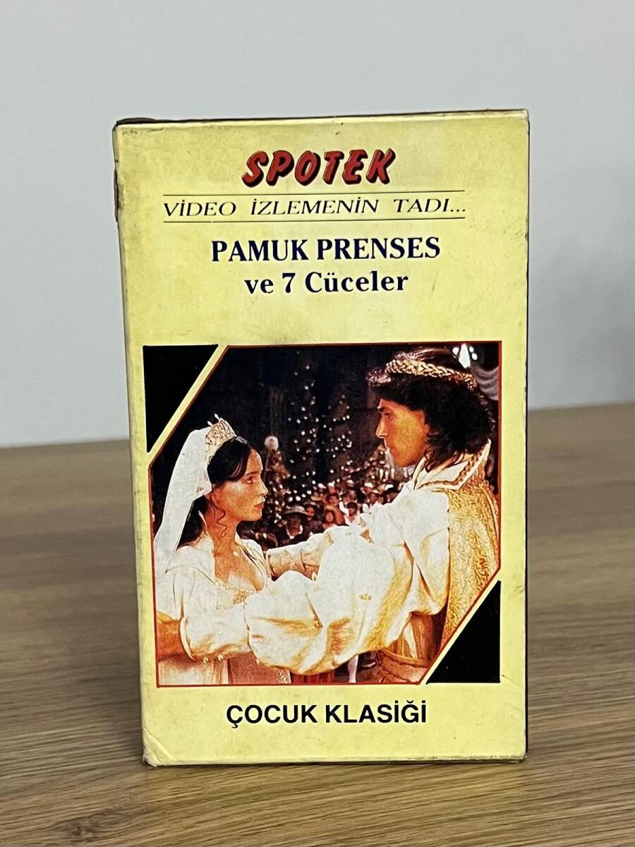 PAMUK PRENSES VE 7 CÜCELER -ÇOCUK KLASİĞİ - BETA - DVD2816 - 1