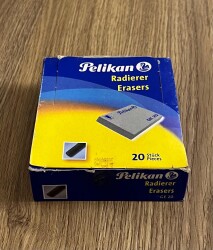 Pelikan Plastik Siyah Silgi Dolu Kutu AOB4756 - 4