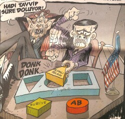 Penguen Mizah Dergisi 9 Haziran 2005 Sayı: 142 NDR98643 - Gökçekoleksiyon