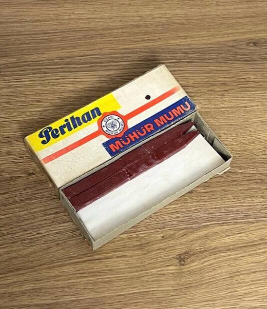 Perihan Mühür Mumu 1980s 3/2 Dolu Kutu AOB4977 - 5