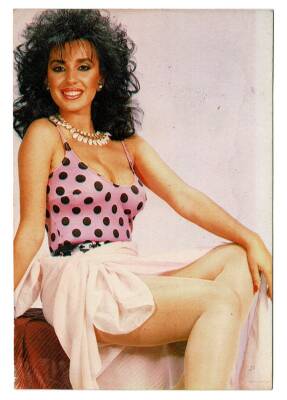 Perihan Savaş Kartpostal KRT8476 - 1