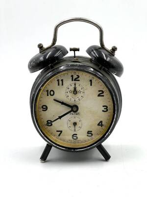 Peter Masa Çalarlı Saat - 1