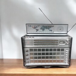 PHILIPS FM DE LUXE Dünya Radyosu Antika RDY54 - 1