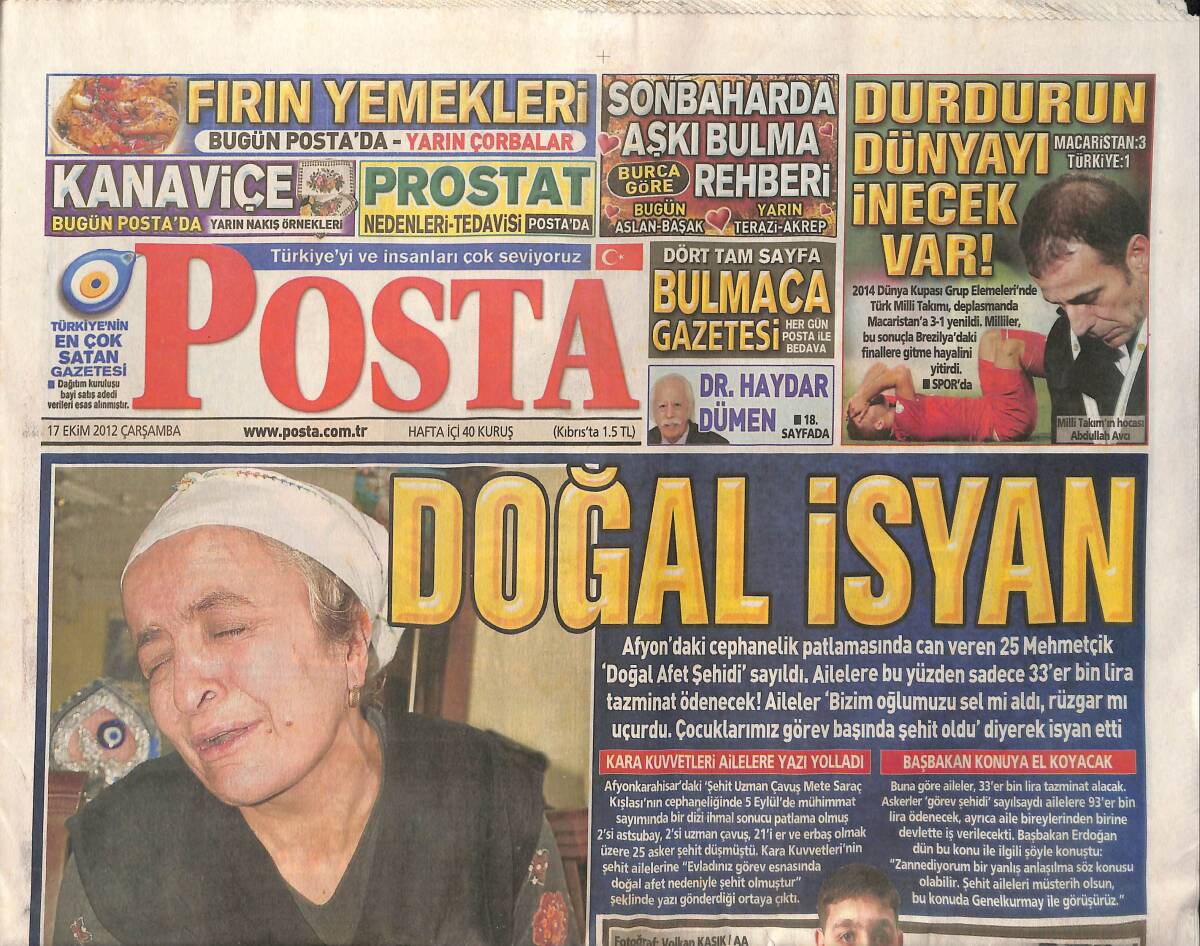 Posta Gazetesi 17 Ekim 2012 - Atatürk'e Veda - Burcu Esmersoy Twitter'den Oy İstiyor! GZ137289 - 1