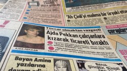 Posta Gazetesi 6 Mart 1985 - Ajda Pekkan Çalışanlara Kızarak Ticareti Bıraktı GZ114151 - 2