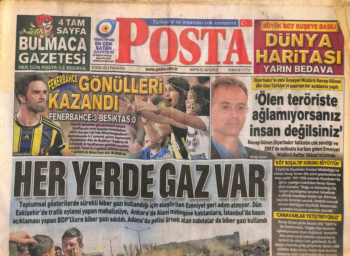 Posta Gazetesi 8 Ekim 2012 - Fenerbahçe Gönülleri Kazandı - Hülya Avşar Beğenmediği Filmi Festivalden Kovdu! GZ138650 - 1