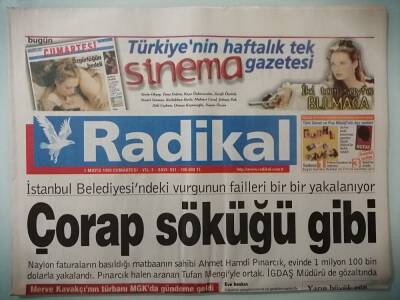 Radikal Gazetesi 1 Mayıs 1999 Tepeden Bakıyorsa Bir Sebebi Var -GZ14694 - 1