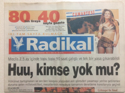 Radikal Gazetesi 12 Aralık 1998 - Türban Kelle Aldı GZ23751 - 1