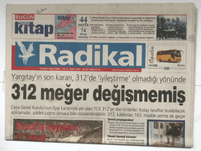 Radikal Gazetesi 18 Mart 2005 - Çanakkalenin 90. Yıldönümü GZ5307 - 1