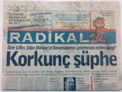 Radikal Gazetesi 20 Kasım 1996 - İktidar Kendi Kuyusunu Kazıyor GZ47670 - 1
