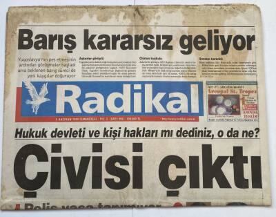 Radikal Gazetesi 5 Haziran 1999 - İmralı Adasında Gergin Duruşma GZ60226 - 1