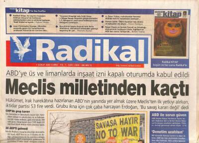Radikal Gazetesi 7 Şubat 2003 - Türkiyenin Büyük Bölümü Lodosla Savruldu GZ84874 - 1
