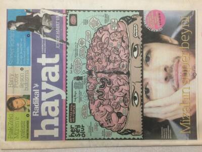 Radikal Gazetesi Hayat Eki 13 Kasım 2010 - Mizahın Süper Beyni GZ50651 - 1