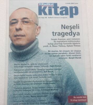 Radikal Gazetesi Kitap Eki - 3 Aralık 2004 - Neşeli Tragedya GZ46762 - 1