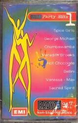Radyo 5 Party Hits 1 Kaset (Kırmızı Bandrol - İkinci El) KST26213 - Gökçekoleksiyon