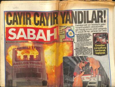 Sabah Gazetesi 10 Nisan 1991 - Cumhurbaşkanı Özala Amsterdamda da Kürtler Yumurta Attı GZ62137 - 1