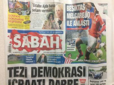 Sabah Gazetesi 12 Ağustos 2013 - Bülent Ersoy,Ucube Ajda Pekkan Bana Selam Vermedi GZ29729 - 1