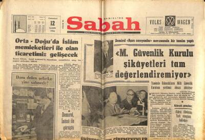 Sabah Gazetesi 12 Kasım 1966 - Üniversiteye Giremeyenler Açlık Grevine Başladılar GZ64272 - 1