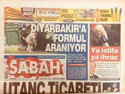 Sabah Gazetesi 17 Mart 2010 - Yıldızların Engellilerle Düeti GZ40213 - 1