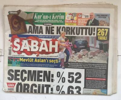 Sabah Gazetesi 25 Mayıs 2014 - 72lik Komando İkinci Köprüden Paraşütle Atladı GZ7564 - 1