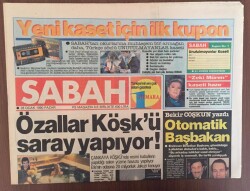 Sabah Gazetesi 28 Ocak 1990 - Özallar Köşkü Saray Yapıyor GZ10288 - 2