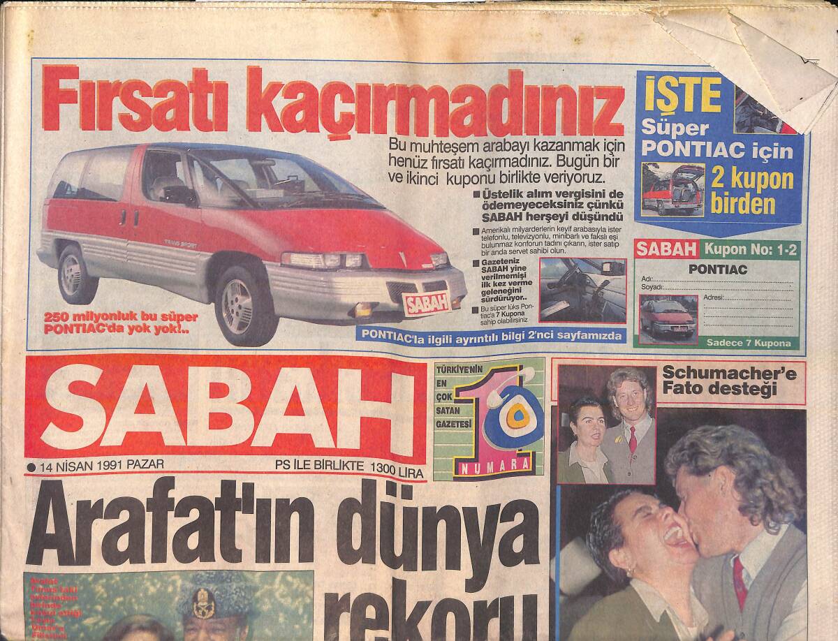 Sabah Gazetesi 29 Ekim 1990 - Kendini Rahatsız Hisseden Zeki Müren Turp Gibi Çıktı - THY Grevinde Anlaşma Umudu GZ155907 - 1