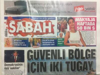 Sabah Gazetesi 30 Eylül 2014 - Rihanna Makyaja Haftada 50 Bin Dolar Ödüyor GZ29744 - 1
