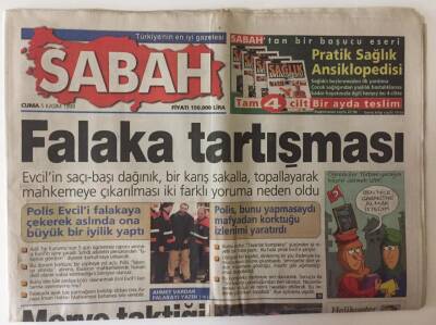 Sabah Gazetesi 5 Kasım 1999 - Milan Maçı Sonrasında Aslanlar Doyasıya Eğlendi Cimbom Şöleni GZ11962 - 2