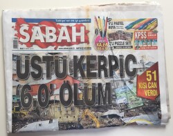 Sabah Gazetesi 9 Mart 2010- Elazığda 6.0 Büyüklüğündeki Depremde Kerpiş Evler Ölüm Tuzağı Oldu GZ6488 - 1