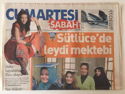 Sabah Gazetesi Cumartesi Eki 11 Mart 2006 - Sütlücede Leydi Mektebi GZ22972 - 1
