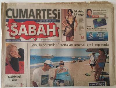 Sabah Gazetesi Cumartesi Eki 21 Ağustos 2000 - Gönüllü Öğrenciler Carettaları Korumak İçin Kamp Kurdu GZ22920 - 1