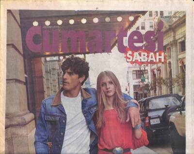 Sabah Gazetesi Cumartesi Eki 25 Nisan 2015 - Amerikanın Devrim Arabaları Tucker - Suşi Ustası Jiro GZ119587 - 1