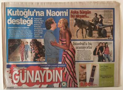 Sabah Gazetesi Günaydın Eki 12 Eylül 2005 - Müzikale Doymadan Yapımlar Rafa Kalktı , Modacı Atıl Kutoğluna Naomi Desteği GZ20777 - 1
