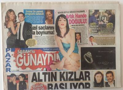 Sabah Gazetesi Günaydın Eki 12 Nisan 2009 - Altın Kızlar Başlıyor Fatma Girik , Nevra Serezli , Türkan Şoray , Hülya Koçyiğit GZ22390 - 1
