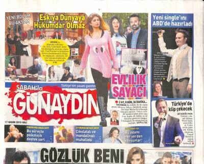 Sabah Gazetesi Günaydın Eki 17 Kasım 2015 - Sibel Can , Trafikte Telefonla Konuştu GZ117263 - 1