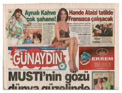 Sabah Gazetesi Günaydın Eki 21 Haziran 2005 - Christian Bale ve Katie Holmesun Oynadığı Batman Başlıyor Filmi Amerikada En Çok İzlenenler Listesinde Birinci Sırada Yer Alıyor GZ48018 - 1