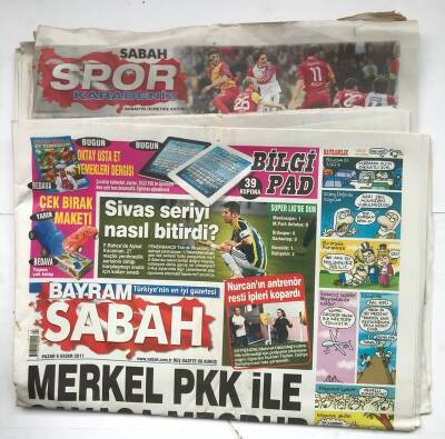 Sabah Gazetesi Karadeniz Ve Pazar Eki İle 6 Kasım 2011 - Merkel PKK İle Savaşa Mecbur GZ7061 - 2