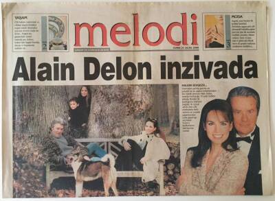 Sabah Gazetesi Melodi Eki 21 Ocak 2000 - Alain Delon İnzivada GZ22928 - 1