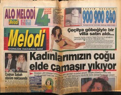 Sabah Gazetesi Melodi Eki 26 Haziran 1992 - Gönül Yazar Fatma Girike Modellik Yaptı GZ61980 - 2