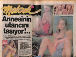 Sabah Gazetesi Melodi Eki 26 Mayıs 1989 - Ödül Verilen Sanatçılar Zeki Müren , Müzyyen Senar GZ63358 - 1