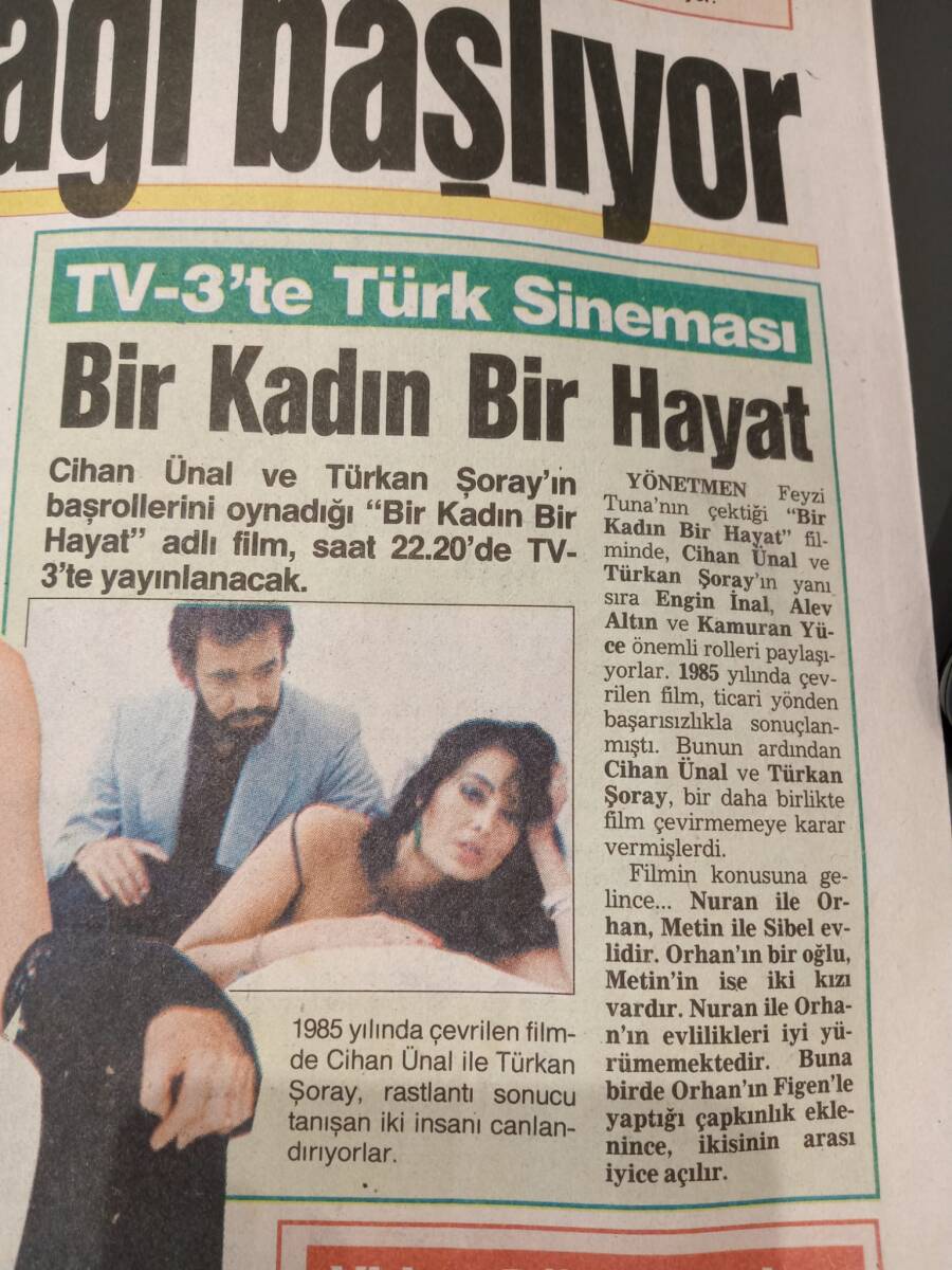 Sabah Gazetesi Melodi Eki 8 Haziran 1990 - Türkan Şoray Bir Kadın Bir Hayat Film AfişTom Cruise'in Yeni Filmi GZ146488 - 2