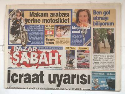 Sabah Pazar Gazetesi 23 Mayıs 2004 - Ecevitin Veliaht Prensi Sezer Oldu GZ8226 - 1
