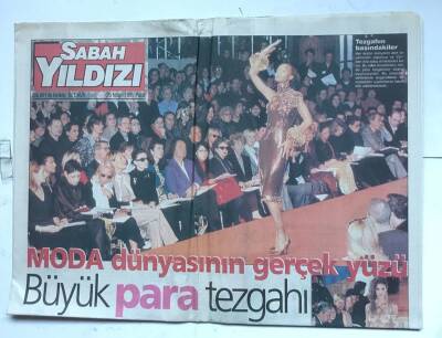 Sabah Yıldızı Gazetesi 25 Nisan 1999 - Cindynin Doğum Korkusu GZ8599 - 1