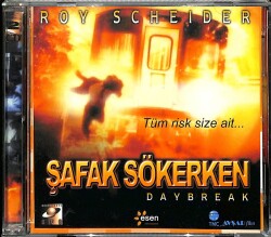 Şafak Sökerken VCD Film (108.5) VCD24022 - 3