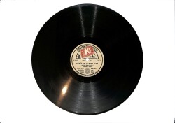 Suzan Yakar - Diyorlar & Gönülde Hasret Var TAŞ PLAK (10/6.5) PLK26250 - Gökçekoleksiyon