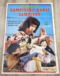 Şampiyona Karşı Şampiyon - Champ vs. Champ (1980) Orijinal Sinema Afişi - Ultra Dev Boy (70x100) - Dragon Lee AFIS59 - Gökçekoleksiyon