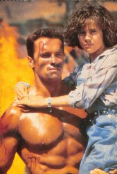 Schwarzenegger Küçük Boy Kartpostal (15x10 cm) KRT12980 - Gökçekoleksiyon