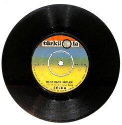 Selda - Adaletin Bumu Dünya / Dane Dane Benleri Plak (Türküola Baskı - 10/7) PLK26119 - 2
